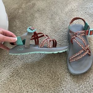 Chaco sandals sz9